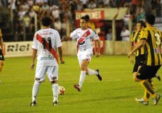 Foto de la galería: Guaraní rescató un punto ante Santamarina