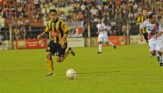 Foto de la galería: Guaraní rescató un punto ante Santamarina