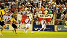Foto de la galería: Guaraní rescató un punto ante Santamarina