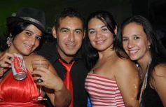 Foto de la galería: Sabrina Portes y sus quince primaveras