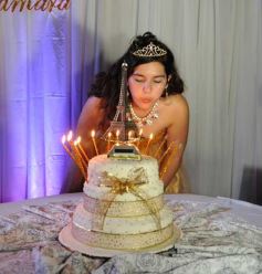 Foto de la galería: Tamara Vera y su gran fiesta de 15 años