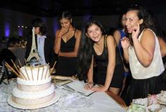 Foto de la galería: Tamara Vera y su gran fiesta de 15 años