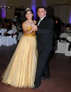 Foto de la galería: Tamara Vera y su gran fiesta de 15 años