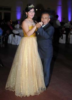 Foto de la galería: Tamara Vera y su gran fiesta de 15 años