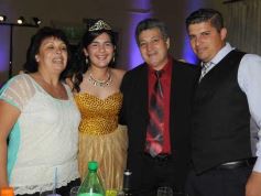 Foto de la galería: Tamara Vera y su gran fiesta de 15 años