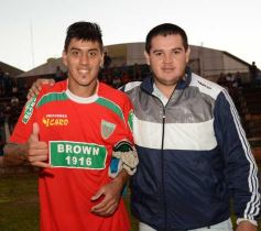 Foto de la galería: Jorge Gibson Brown ganó y vuelve al Argentino B