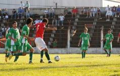 Foto de la galería: Jorge Gibson Brown ganó y vuelve al Argentino B