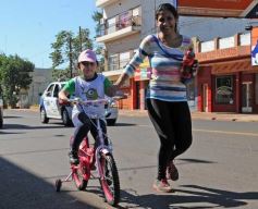 Foto de la galería: La bicicleteada del Roque reunió a 4 mil solidarios