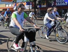 Foto de la galería: La bicicleteada del Roque reunió a 4 mil solidarios