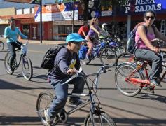 Foto de la galería: La bicicleteada del Roque reunió a 4 mil solidarios