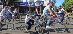 Foto de la galería: La bicicleteada del Roque reunió a 4 mil solidarios