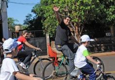 Foto de la galería: La bicicleteada del Roque reunió a 4 mil solidarios