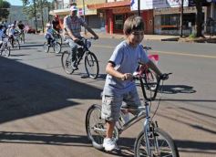 Foto de la galería: La bicicleteada del Roque reunió a 4 mil solidarios