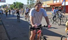 Foto de la galería: La bicicleteada del Roque reunió a 4 mil solidarios