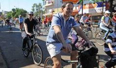 Foto de la galería: La bicicleteada del Roque reunió a 4 mil solidarios