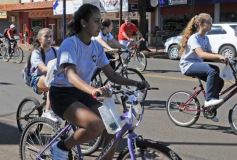 Foto de la galería: La bicicleteada del Roque reunió a 4 mil solidarios