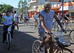 Foto de la galería: La bicicleteada del Roque reunió a 4 mil solidarios