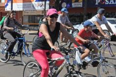 Foto de la galería: La bicicleteada del Roque reunió a 4 mil solidarios