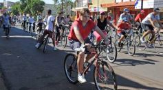 Foto de la galería: La bicicleteada del Roque reunió a 4 mil solidarios