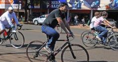 Foto de la galería: La bicicleteada del Roque reunió a 4 mil solidarios