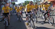 Foto de la galería: La bicicleteada del Roque reunió a 4 mil solidarios