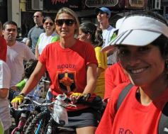 Foto de la galería: La bicicleteada del Roque reunió a 4 mil solidarios