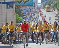 Foto de la galería: La bicicleteada del Roque reunió a 4 mil solidarios