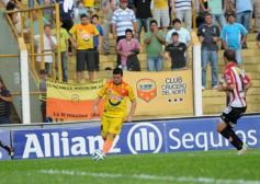 Foto de la galería: Crucero ganó a Instituto y va por más