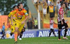 Foto de la galería: Crucero ganó a Instituto y va por más