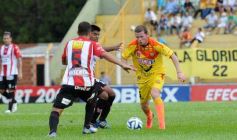 Foto de la galería: Crucero ganó a Instituto y va por más