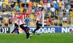 Foto de la galería: Crucero ganó a Instituto y va por más