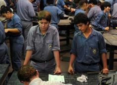 Foto de la galería: Visita a la Epet Nº 1 y la Biblioteca de las Misiones