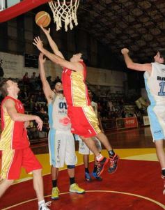 Foto de la galería: Victoria de OTC en el templo japonés