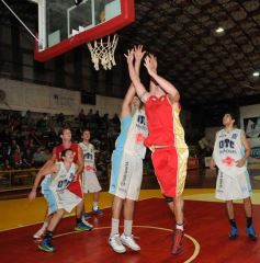 Foto de la galería: Victoria de OTC en el templo japonés