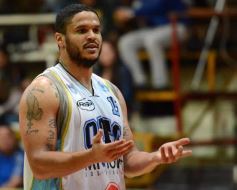 Foto de la galería: Victoria de OTC en el templo japonés