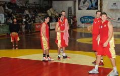 Foto de la galería: Victoria de OTC en el templo japonés