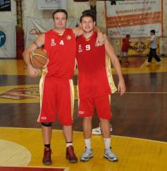 Foto de la galería: Victoria de OTC en el templo japonés