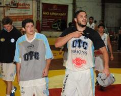 Foto de la galería: Victoria de OTC en el templo japonés