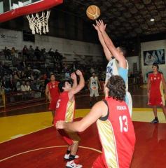 Foto de la galería: Victoria de OTC en el templo japonés