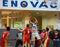 Foto de la galería: Victoria de OTC en el templo japonés