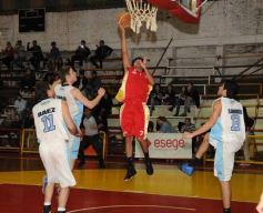 Foto de la galería: Victoria de OTC en el templo japonés