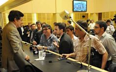 Foto de la galería: Diputados en pleno trabajo