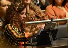 Foto de la galería: Diputados en pleno trabajo