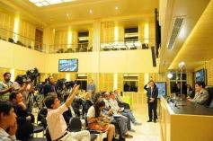 Foto de la galería: Diputados en pleno trabajo