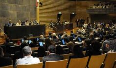 Foto de la galería: Diputados en pleno trabajo