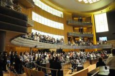 Foto de la galería: Diputados en pleno trabajo