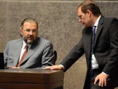 Foto de la galería: Diputados en pleno trabajo