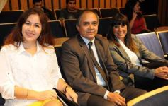 Foto de la galería: Diputados en pleno trabajo