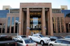 Foto de la galería: Diputados en pleno trabajo