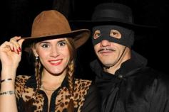 Foto de la galería: Julieta Oggier celebró su cumple con disfraces